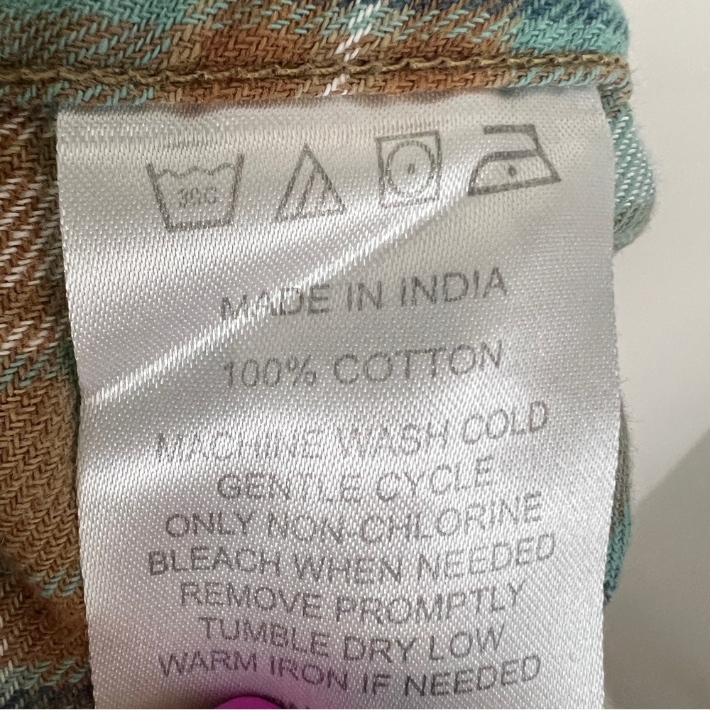 Filson Scout Plaid Lightweight Flannel Shirt - Picture 5 of 5